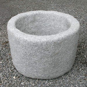 Nr.2 Granitbrunnen rund