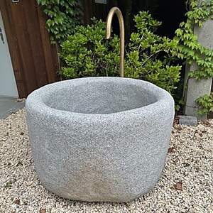 Nr. 1 Granitbrunnen rund